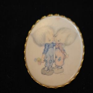 Vintage Betsey Clark Brooch with Kissing Children Design. "Betsy And Beau"